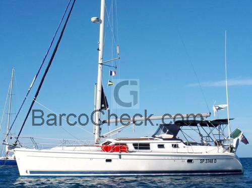 Hunter 44DS ficha tecnica 